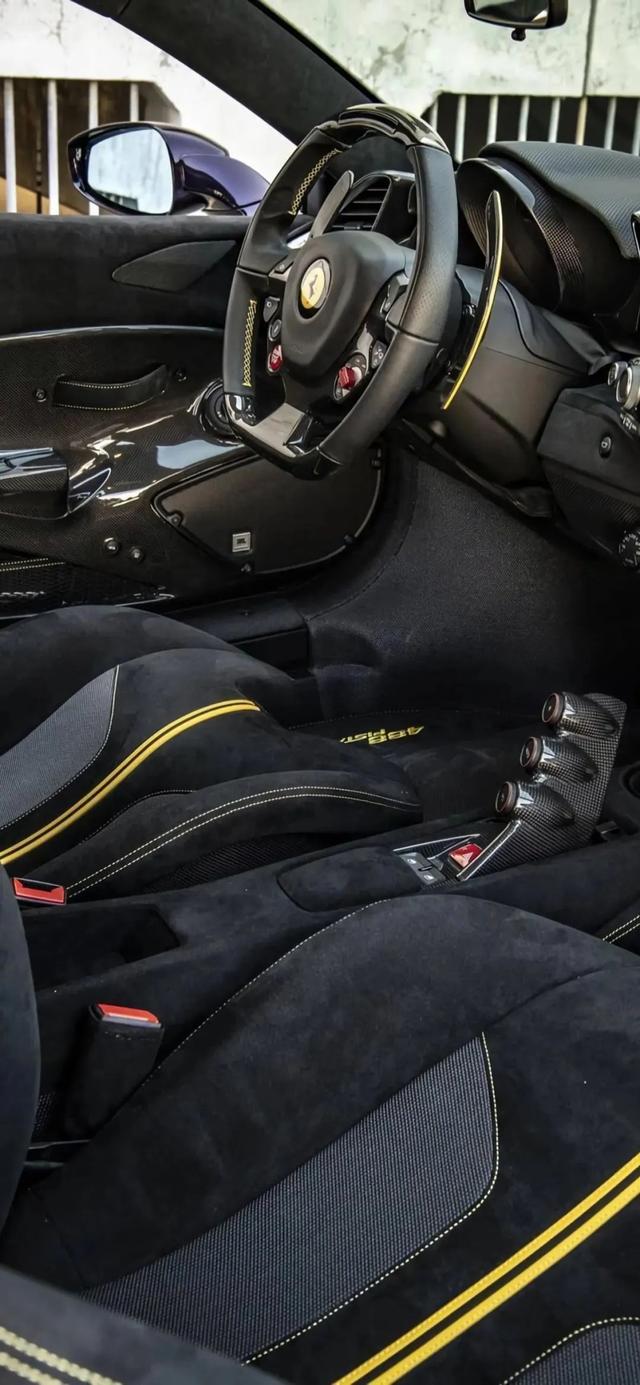 抖音很火的图，抖音很火的图片加文字（超好看的抖音热门潮图壁纸精选）