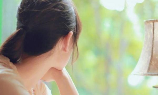 在婚姻中女人最该看透什么，在婚姻中女人最该看透什么样的男人（是男人对她做了这三件事）