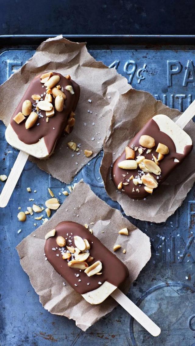 小清新好看的冰淇淋图片大全 夏天就是要来一支冰激凌吃的啊,小清新冰淇淋背景图(冰激凌壁纸:夏日炎炎) 小清新好看的冰淇淋图片大全 夏天就是要来一支冰激凌吃的啊,小清新冰淇淋背景图(冰激凌壁纸:夏日炎炎)