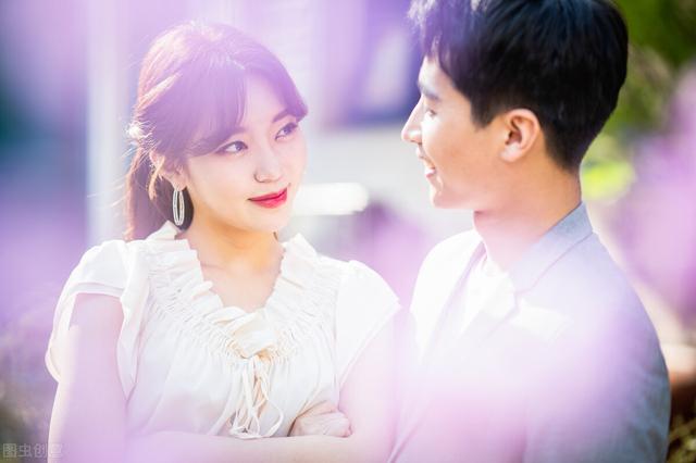 孤独背影的语录，孤单的背影句子（一个“背影”代表了一种孤独）