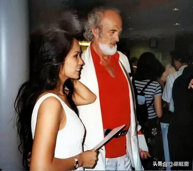 韦唯与她的婚姻，都不要亮出这三张底牌