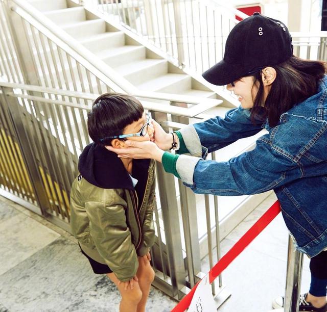 白百何出轨事件，白百何被曝出轨原因（被爆泰国当街揉臀）