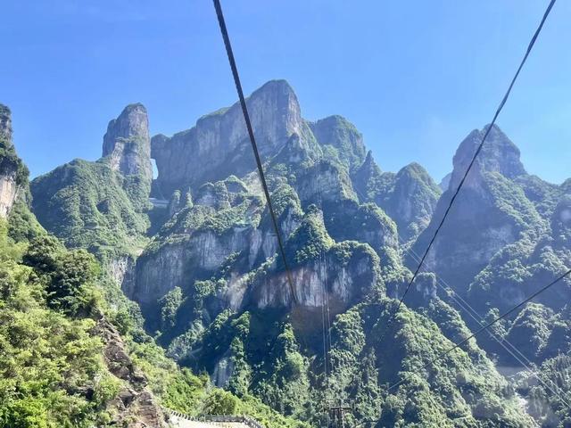 天门山旅游攻略，湖南张家界天门山游玩攻略（天门山攻略）