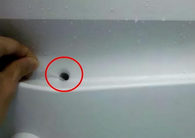 冰箱除霜最快的方法，冰箱如何快速除霜（冰箱里无论结多厚的冰）