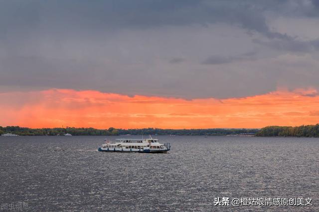 看海的心情短语，关于看大海的心情短语（换个心情，去看海）
