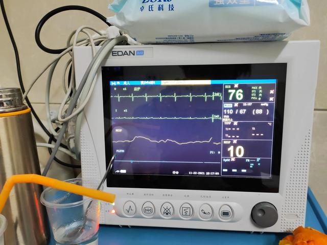 病房里的故事，病房里的故事课文（病房里的故事四）