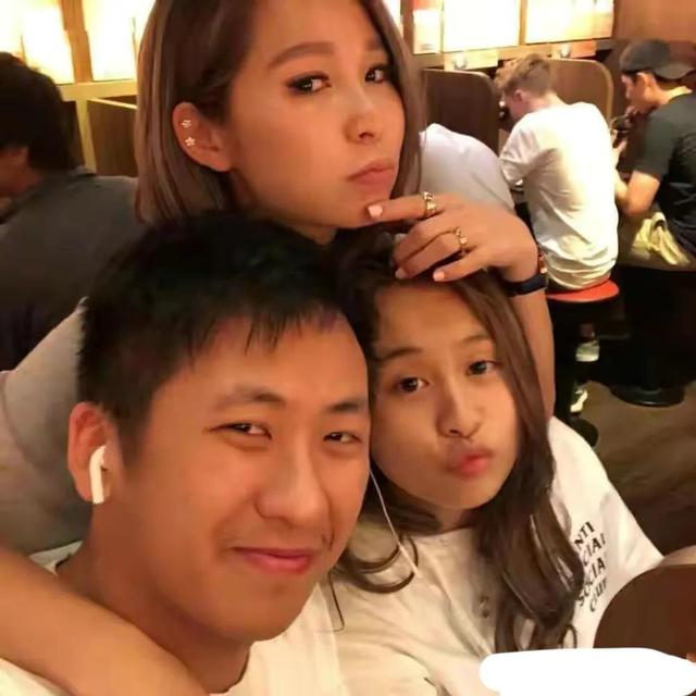 周柏豪女友是谁(周柏豪老婆个人资料)