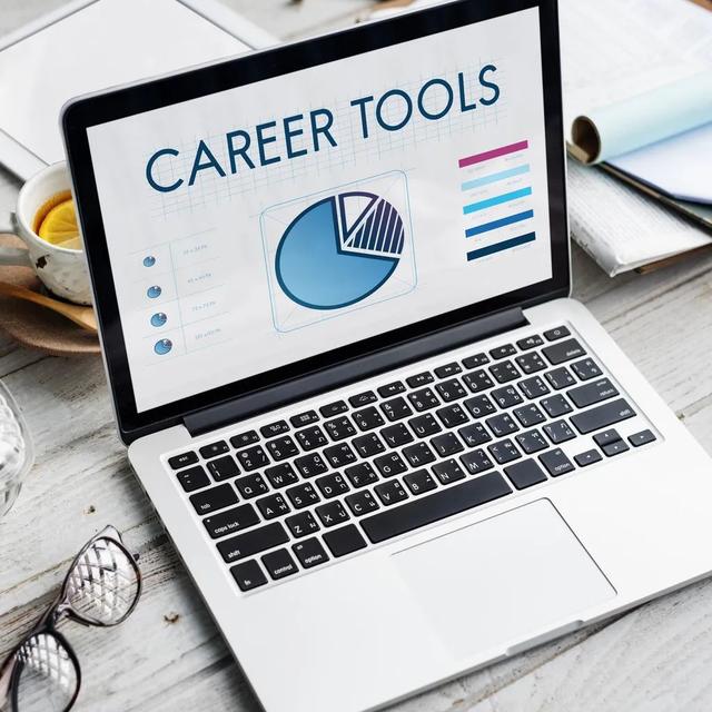 tqc是什么意思，流通股和非流通股是什么意思（比如“惊吓报告”、“工数”）