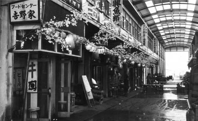 吉野家快餐店经营模式，在中国火爆程度曾不输肯德基