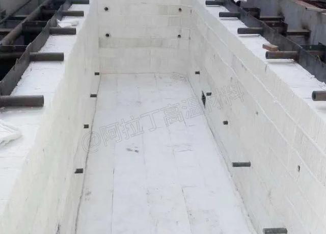 陶瓷纤维带有什么特点，陶瓷纤维带和玻璃纤维带的区别（陶瓷纤维是一种什么样的材料）