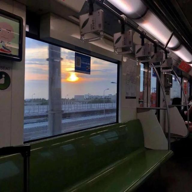 她说歌词，说好的幸福呢歌词（这些经典歌词有没有触动你的呢）