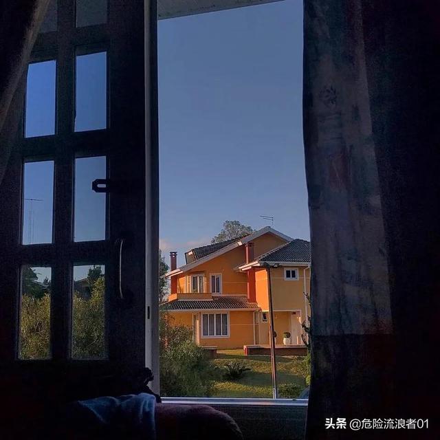 唯美的文案短句，唯美的文案句子（优美的文案短句）