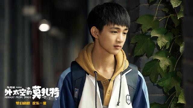 姚晨个人资料，姚晨到底有几个孩子（陈思诚新片全员喜剧人）