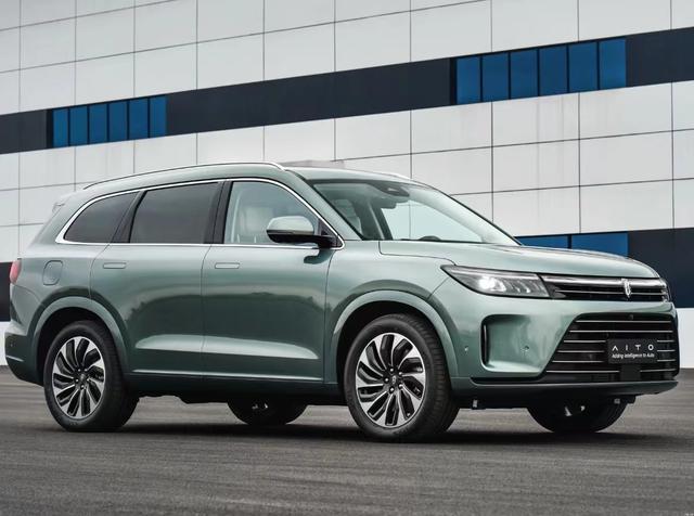 新电池要充多长时间，新电池充多久（问界M7的家用充电方法分享）