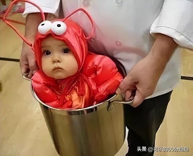 幼儿园小朋友妆容图片，宝宝元旦妆容（幼儿园万圣节妆容，家长有多拼）