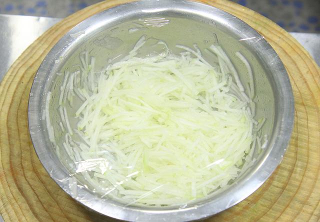 夏天的食物有哪些，夏天吃的食物有哪些（这5种食物别错过）