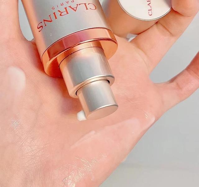 修丽可紫米精华，修丽可紫米精华的功效和作用（有钱一定要用的大牌抗老精华）