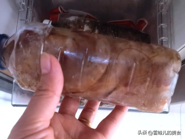 干虾可不可以直接吃 干虾仁要不要泡发，干虾可不可以直接吃（储存大虾最忌直接放冰箱）