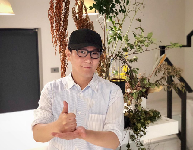 张信哲有多大，56岁张信哲：出道35年