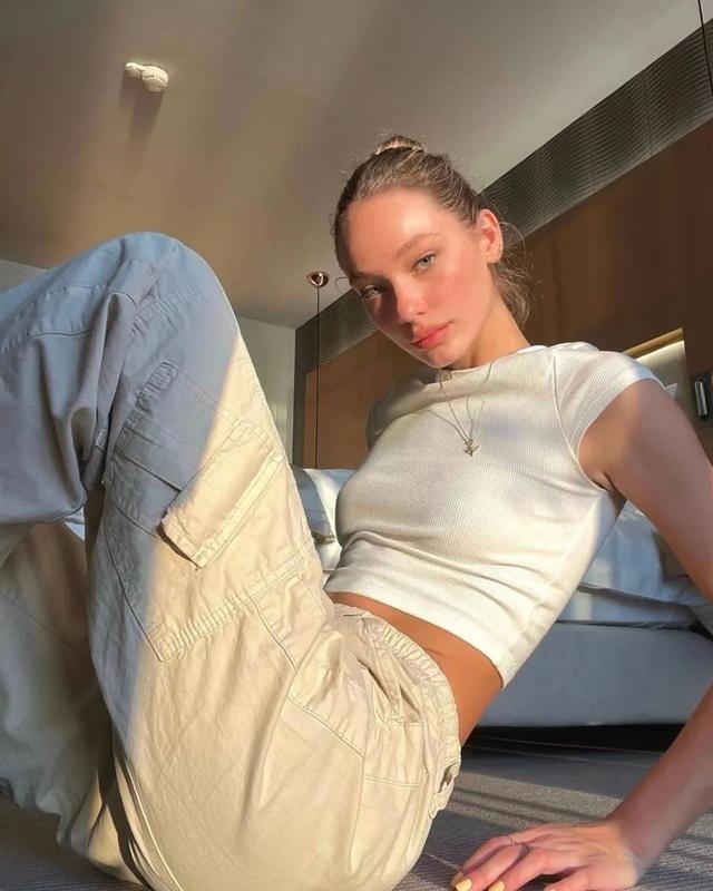 独特小众头像ins高冷，ins超好看的小众女生头像微信（头像丨高级小众ins女生头像）
