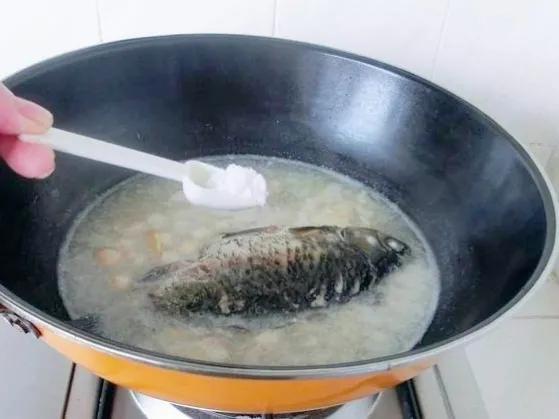 春季养生汤谱的做法，秋季养生汤谱（春季喝这7款家常养生汤）