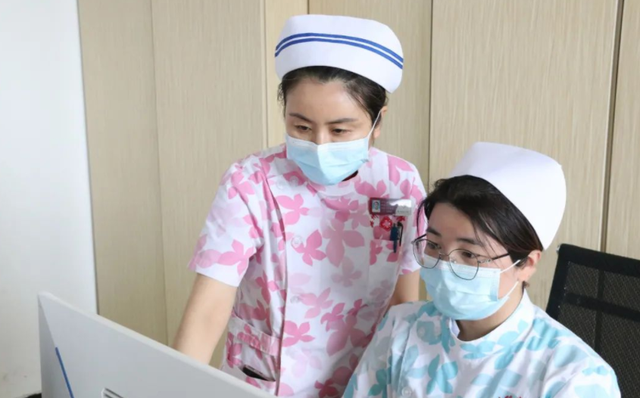 网络钟点工是哪样，线上钟点工什么意思（这四类工作虽然是“临时工”）