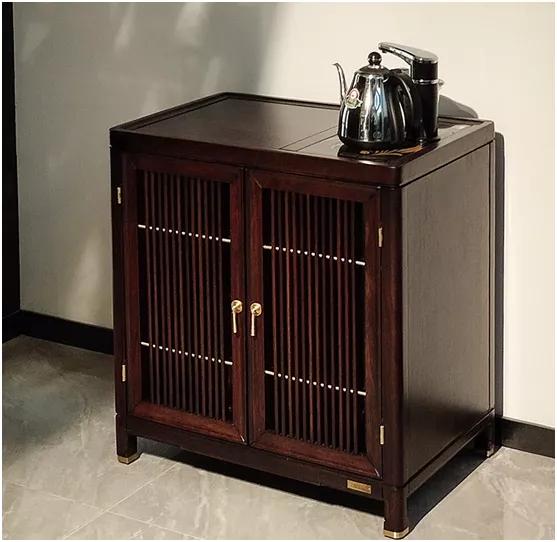 檀香木家具怎么样，檀香木家具怎么样鉴定（全屋搭配一整套黑檀木新中式家具究竟可以有多美）