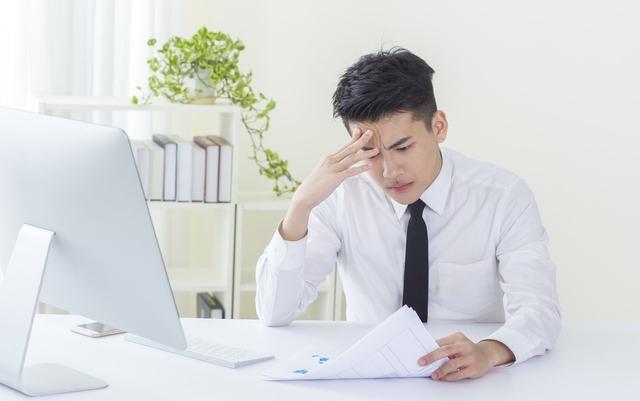 男生爱你的表现和特征，男生爱你的表现有哪些（男生喜欢你的五种表现）