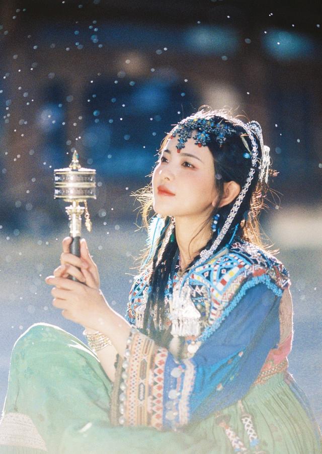 刘宇宁演的电视剧，赵露思刘宇宁演的电视剧（曾舜晞、杨超越、刘宇宁领衔武侠剧《说英雄谁是英雄》即将来袭）