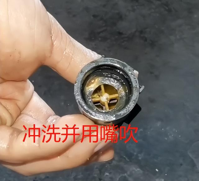 热水器打不着火是什么原因，燃气热水器打不着火的原因实例分析解决图解（燃气热水器打不着火）