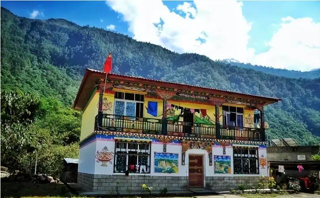 民族的主要特征是什么，民族特征属于什么（但你知道他们最具特色的建筑特色是什么吗）