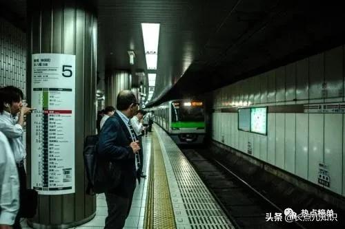 纽约地铁为何被称为最发达交通系统，纽约地铁和北京地铁（世界十大地铁最发达城市排名榜单揭晓）