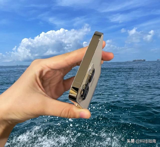 12pm是几点,12pm是几点 马来西亚(苹果12PM换成iPhone13ProMax的三点感受) 12pm是几点,12pm是几点 马来西亚(苹果12PM换成iPhone13ProMax的三点感受)