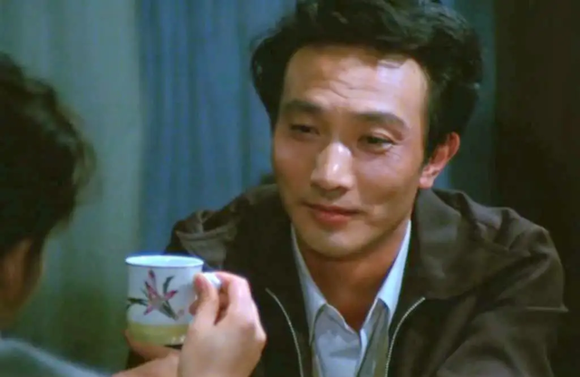 颜值天花板是什么意思，颜值天花板怎么回复（什么叫仪表堂堂、风流倜傥）