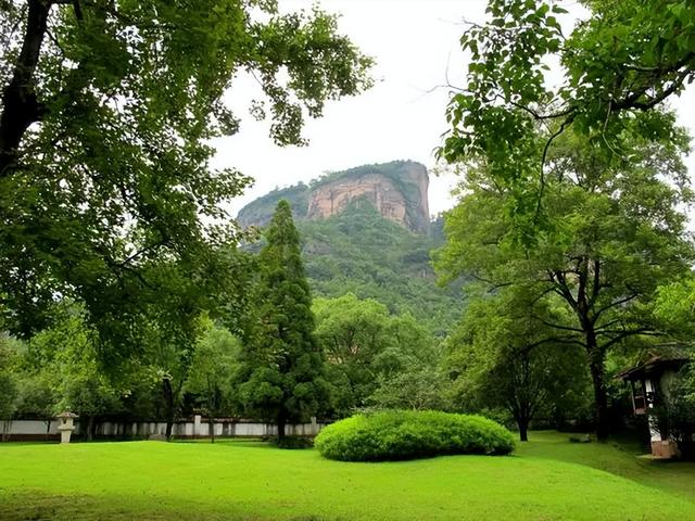 武夷山旅游景点，厦门武夷山旅游景点（武夷山三天假期怎么玩）