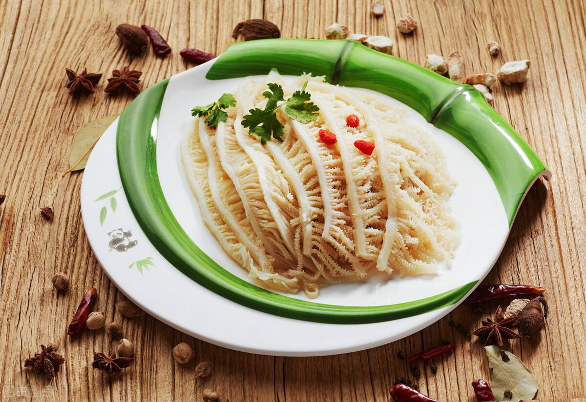 毛肚冷藏还是冷冻保存，“黑毛肚”和“白毛肚”怎么选
