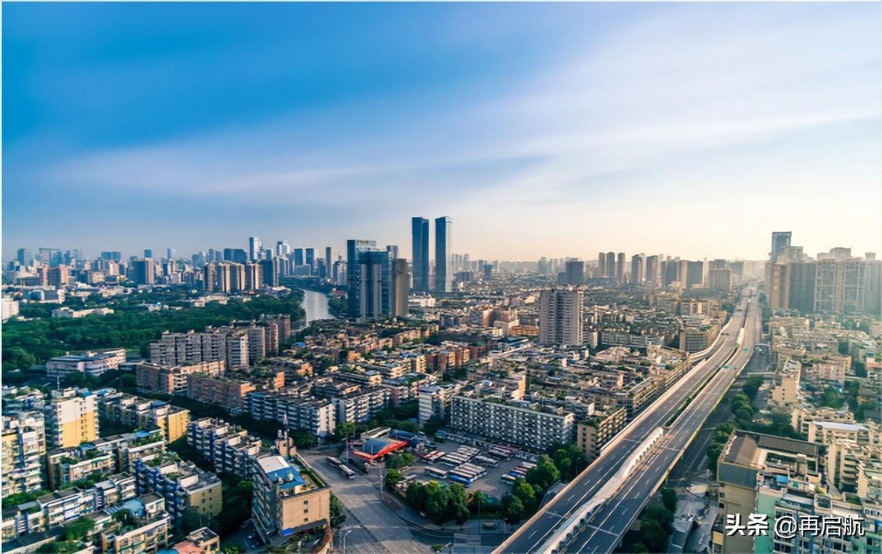 四川电脑学校（2022四川本一批最低线）