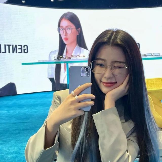 绝美.女图，微信头像，绝美.女图（头像：今日绝美好看的微信头像）