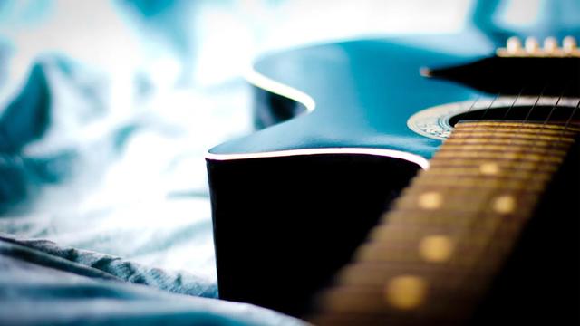 吉他分几种类型，吉他分几种类型图片（认识吉他、种类和选购）