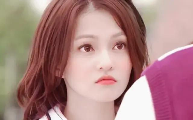 世界上最美的眼睛，世界上最美的眼睛长什么样子（星星般的眼眸里有星辰大海）