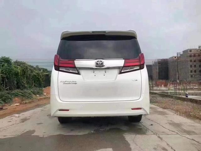 丰田d4st是什么车型，d4st丰田是什么型号（这台19款阿尔法至尊版仅售48万）