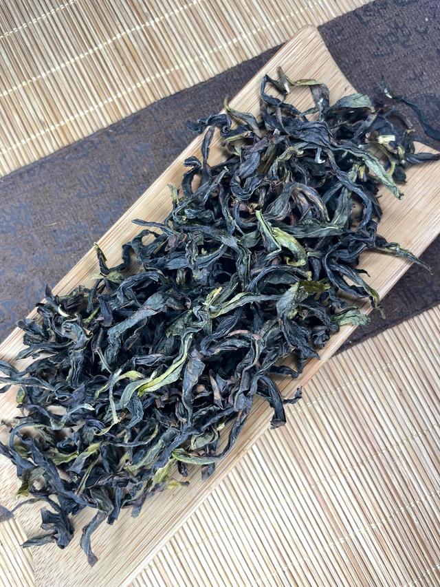 鸭屎香茶哪些人不能饮，鸭屎香单丛茶价格（什么是鸭屎香？是什么茶）