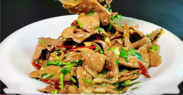 吃什么补气血效果最好，吃什么最补气血（常吃10种补气血食物）