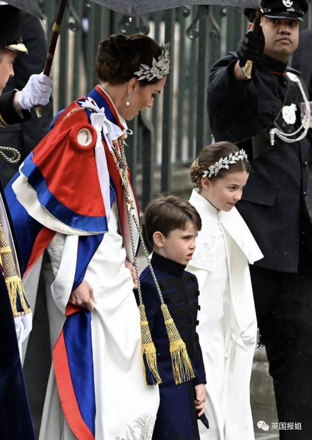 英国现任国王是谁，英国新任国王查尔斯简介（“70年太子”终于加冕成英国国王）