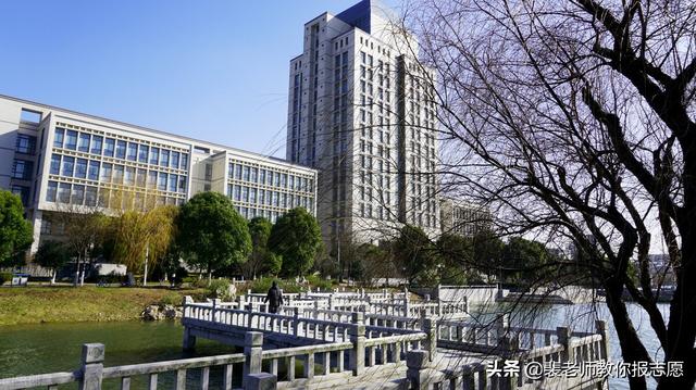 南京师范大学热门专业有哪些，附南京师范大学冷门专业排名（江苏省最好15所大学的王牌专业解读）