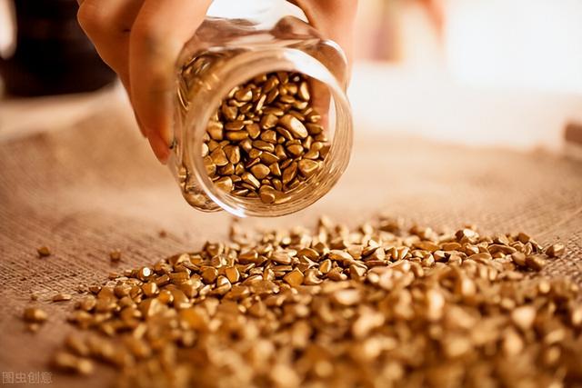 如何在废旧材料中提取金，王水提金不赶硝直接还原（疯狂吸取34万元的黄金）