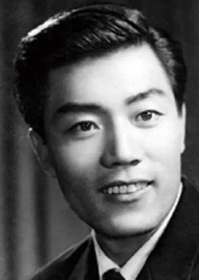 怀念战友原唱是谁，怀念战友原唱（你了解《怀念战友》《蝴蝶泉边》原唱李世荣吗）