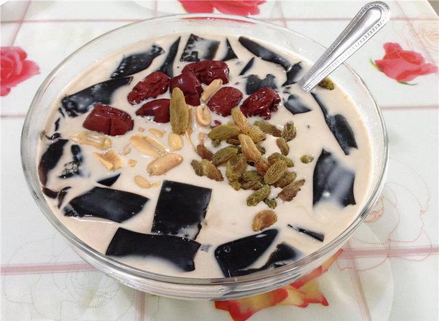 厦门有什么特产好吃的及纪念品，厦门有名的特产店（去厦门不可错过的美食）