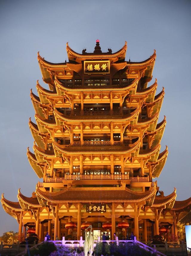 湖北小吃排行榜前十名，湖北特色美食排行榜前十名（最不能错过的10道湖北的美食）