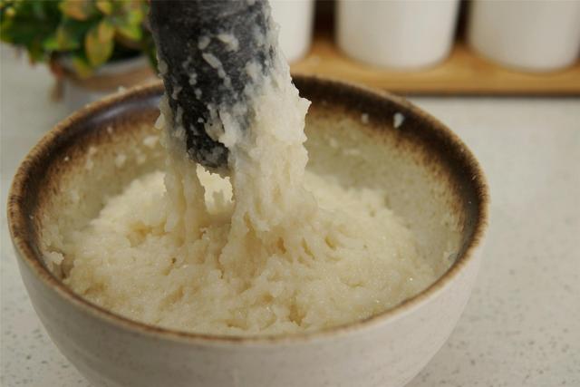 中秋节吃什么传统食物，中秋节吃什么传统食品（还有啥适合吃的节日食品）